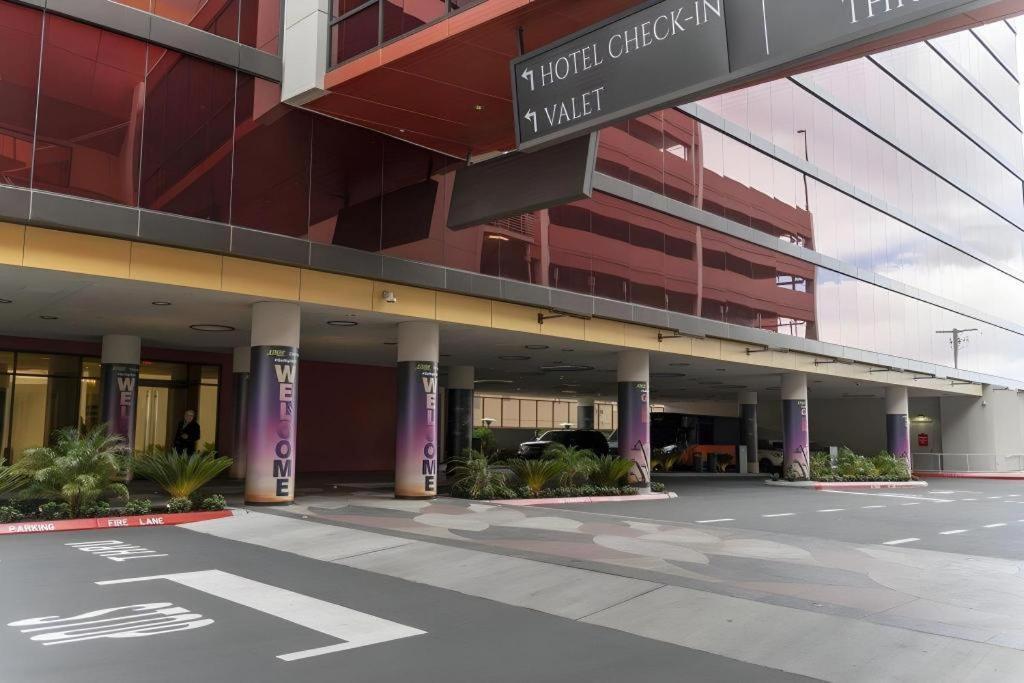 Ahern And Event Center Hotel *